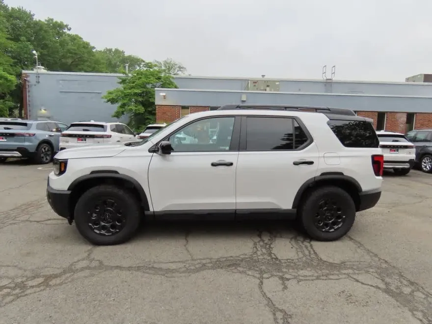 2026 Honda Passport TrailSport photo 1