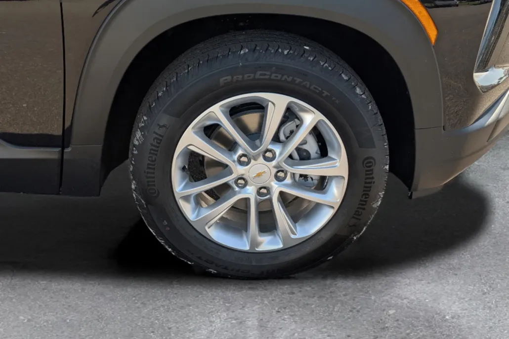 2026 Chevrolet Trailblazer LS photo 1