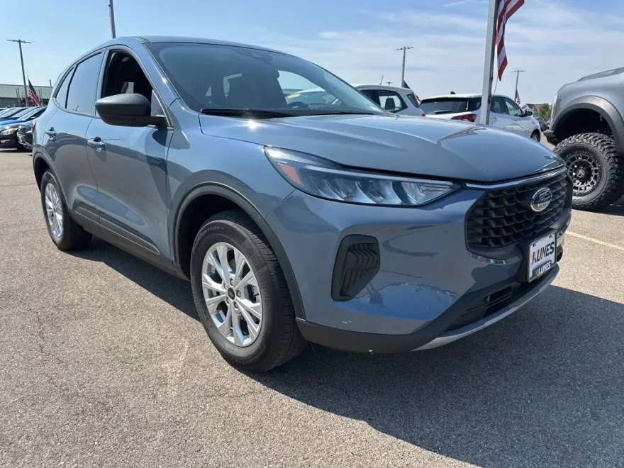 2025 Ford Escape Active photo 1