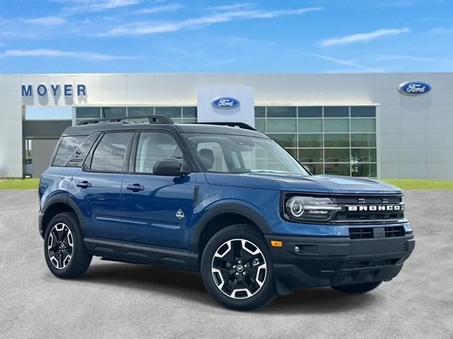 2024 Ford Bronco Sport Outer Banks photo 1