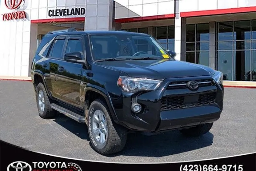 2021 Toyota 4Runner SR5 photo 1