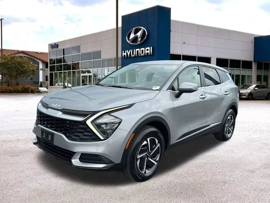 2023 Kia Sportage Hybrid LX photo 1