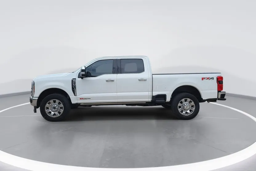 2024 Ford F-250 King Ranch photo 1