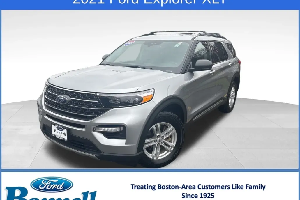 2021 Ford Explorer XLT photo 1