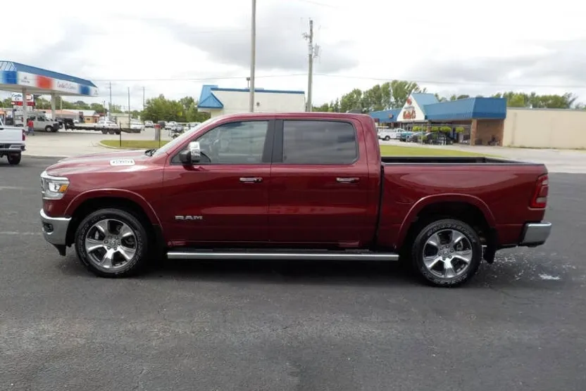 2019 Ram 1500 Laramie photo 1