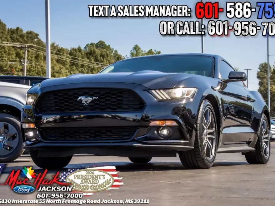 2017 Ford Mustang EcoBoost photo 1
