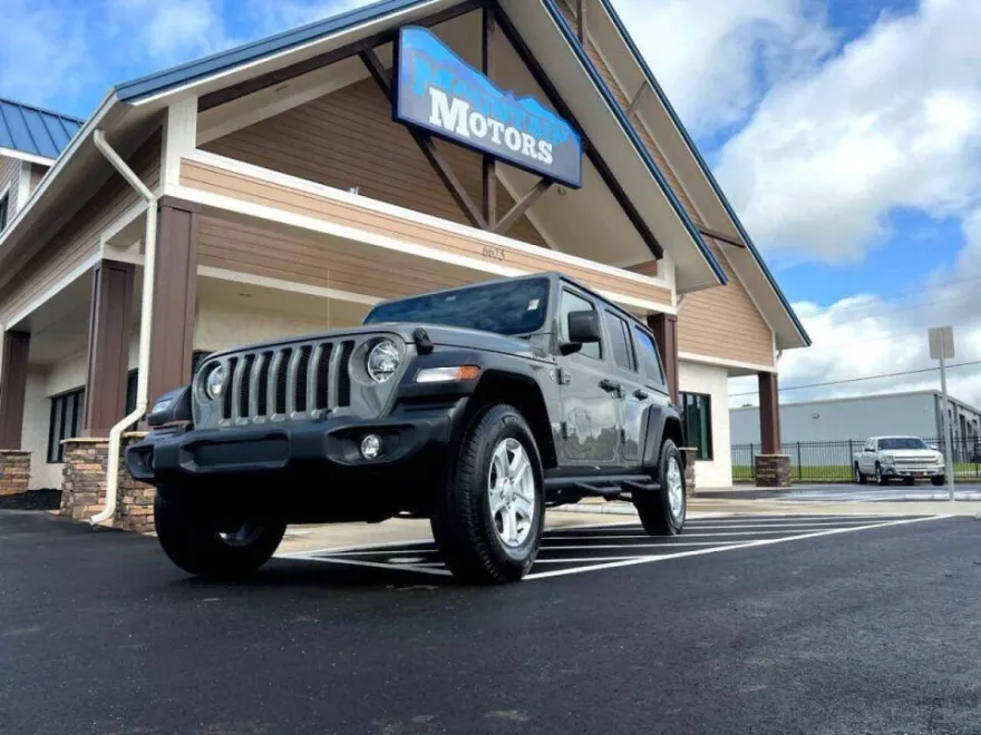 2021 Jeep Wrangler Unlimited Sport photo 1