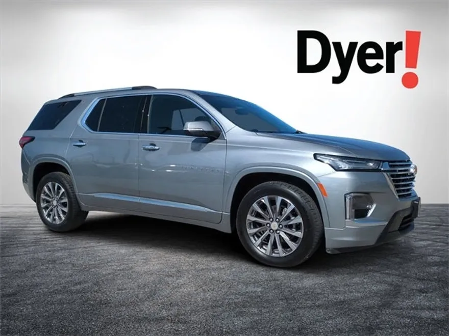 2023 Chevrolet Traverse Premier photo 1