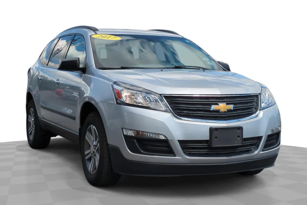 2017 Chevrolet Traverse LS photo 1