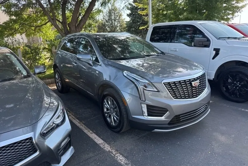 2022 Cadillac XT5 Premium Luxury photo 1