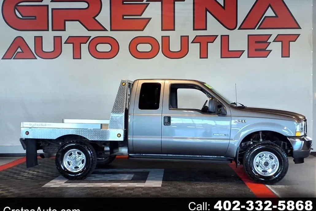 2002 Ford F-250 Lariat photo 1