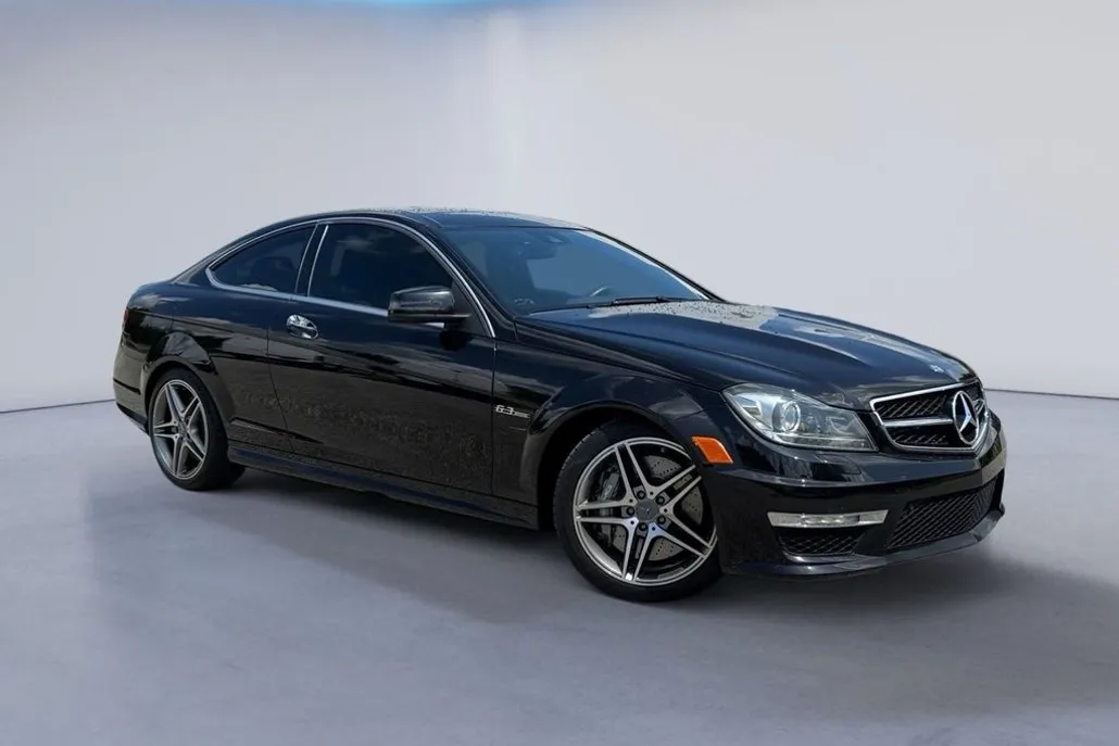 2012 Mercedes Benz C 63 AMG Coupe photo 1