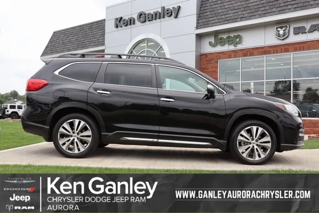 2020 Subaru Ascent Touring photo 1