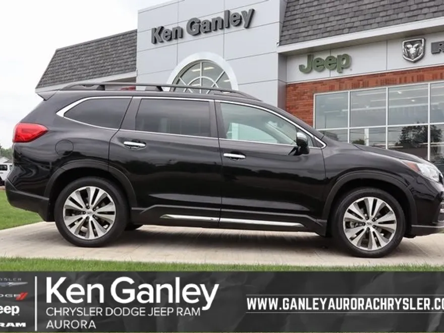 2020 Subaru Ascent Touring photo 1