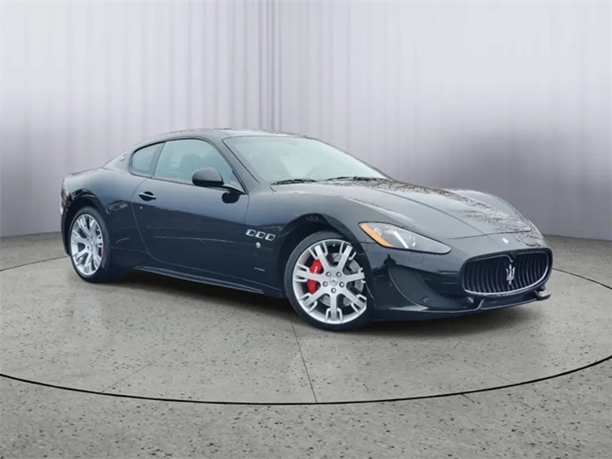 2016 Maserati Granturismo Sport photo 1