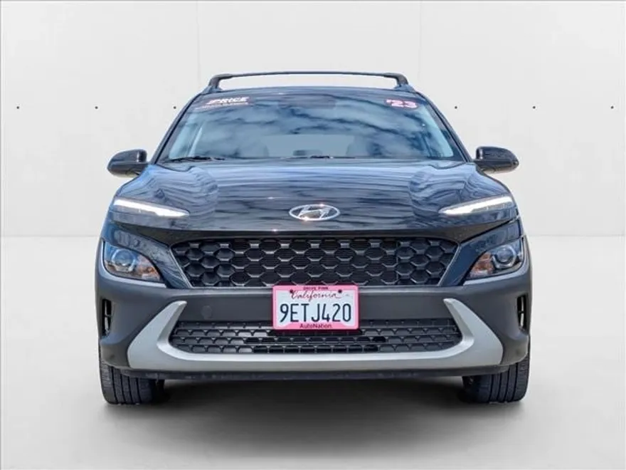 2023 Hyundai Kona SEL photo 1