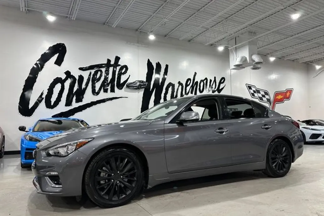 2021 Infiniti Q50 LUXE 3.0t photo 1