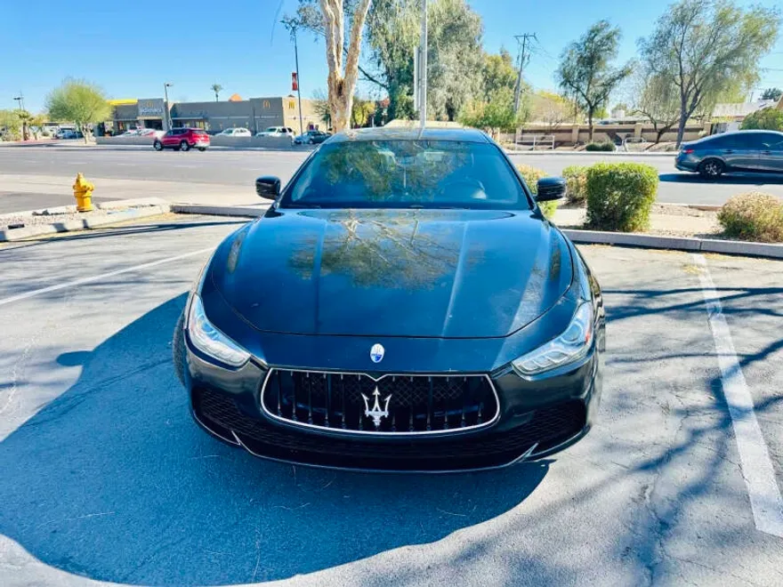 2016 Maserati Ghibli photo 1