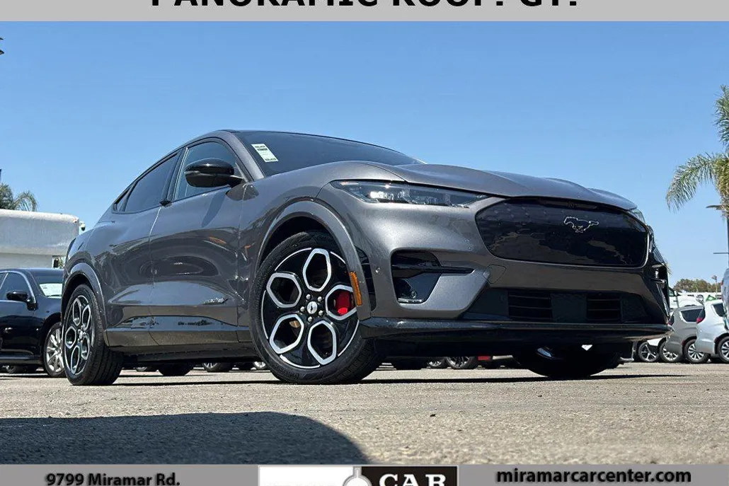 2023 Ford Mustang Mach-E GT photo 1