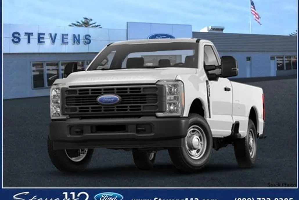 2023 Ford F-250 XL photo 1