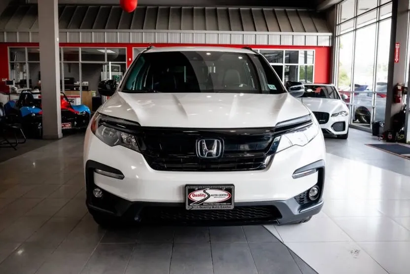 2022 Honda Pilot Sport photo 1