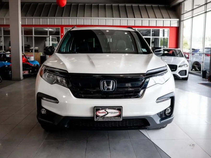 2022 Honda Pilot Sport photo 1
