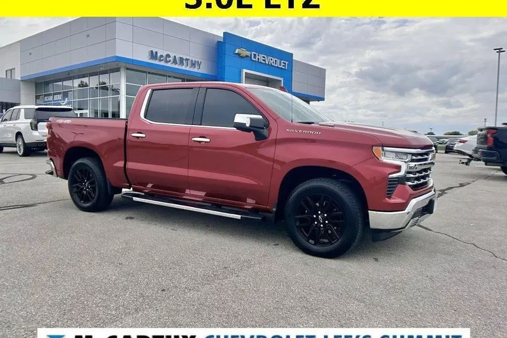 2024 Chevrolet Silverado 1500 LTZ photo 1