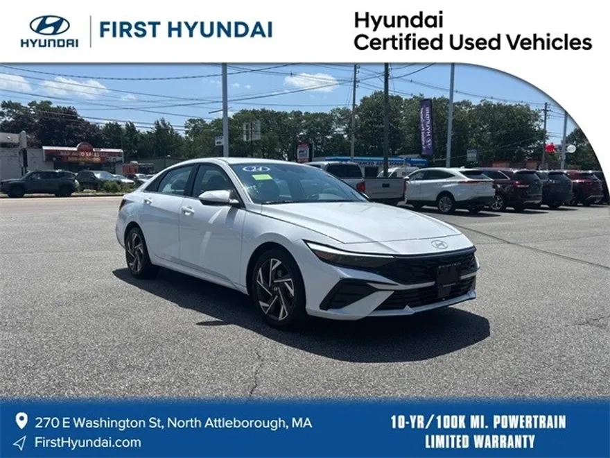 2024 Hyundai Elantra SEL Convenience photo 1