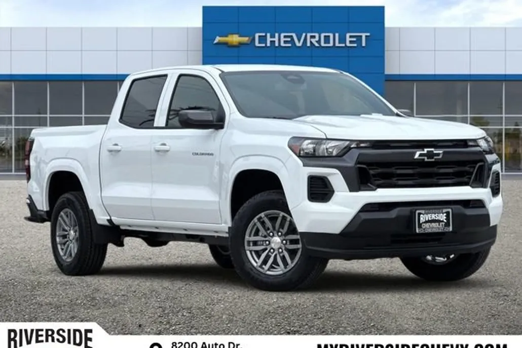 2026 Chevrolet Colorado LT photo 1