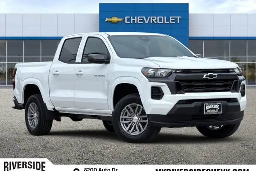 2026 Chevrolet Colorado LT photo 1