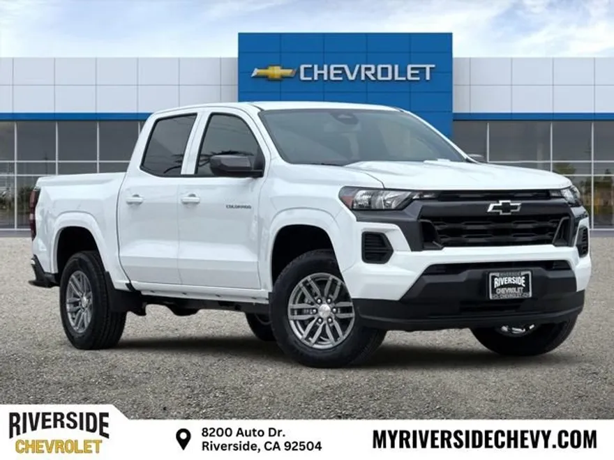2026 Chevrolet Colorado LT photo 1