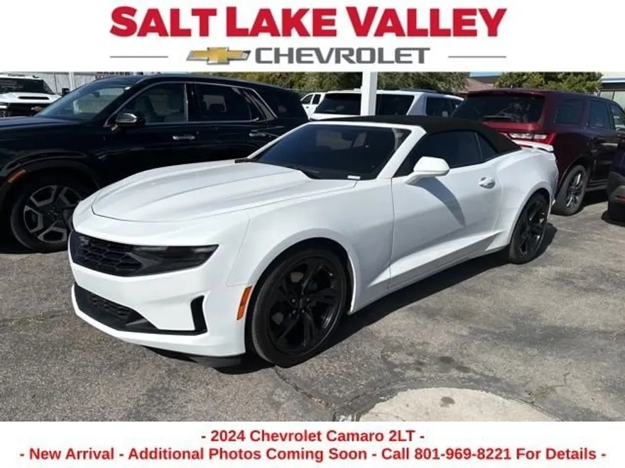 2024 Chevrolet Camaro 2LT photo 1