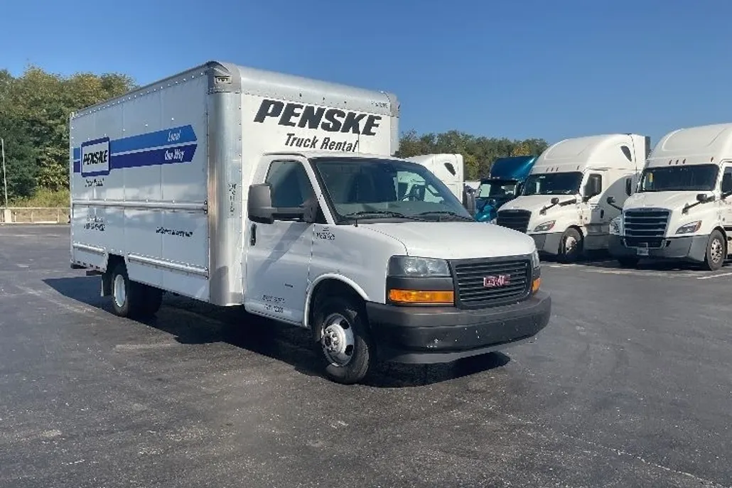 2021 Gmc Savana 3500 Cutaway photo 1