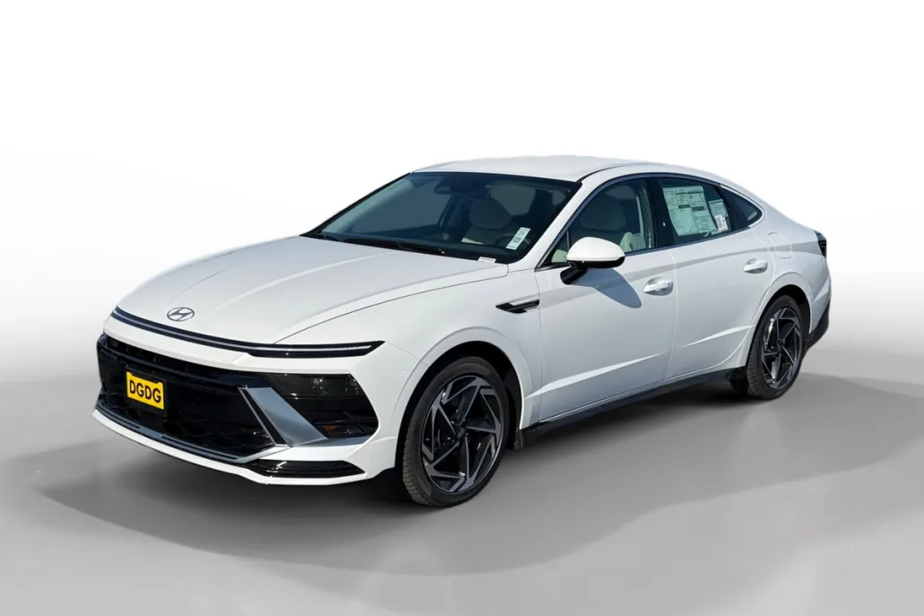 2026 Hyundai Sonata SEL Sport photo 1