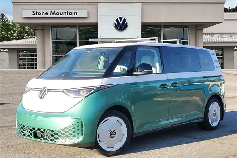 2025 Volkswagen ID. Buzz photo 1