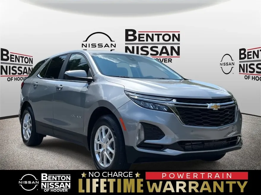 2024 Chevrolet Equinox LT photo 1