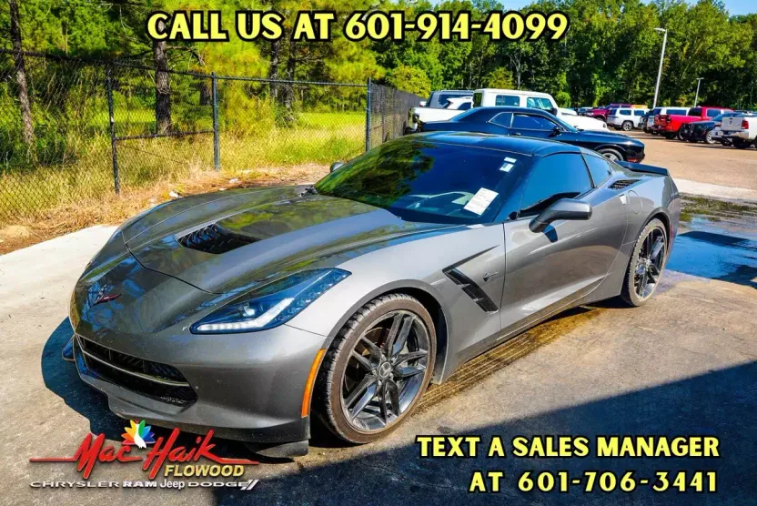 2015 Chevrolet Corvette Stingray 3LT photo 1
