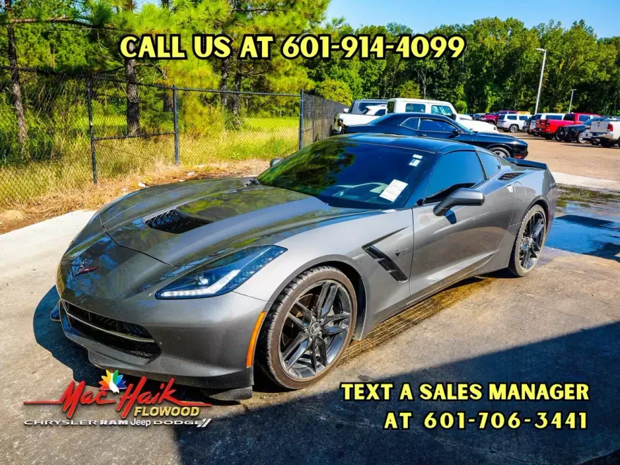 2015 Chevrolet Corvette Stingray 3LT photo 1