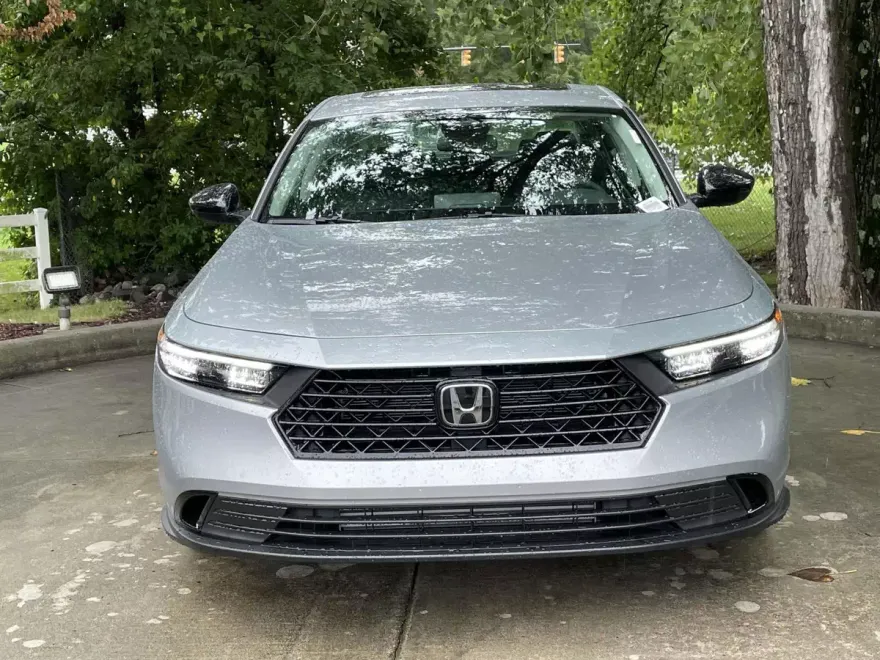 2025 Honda Accord SE photo 1