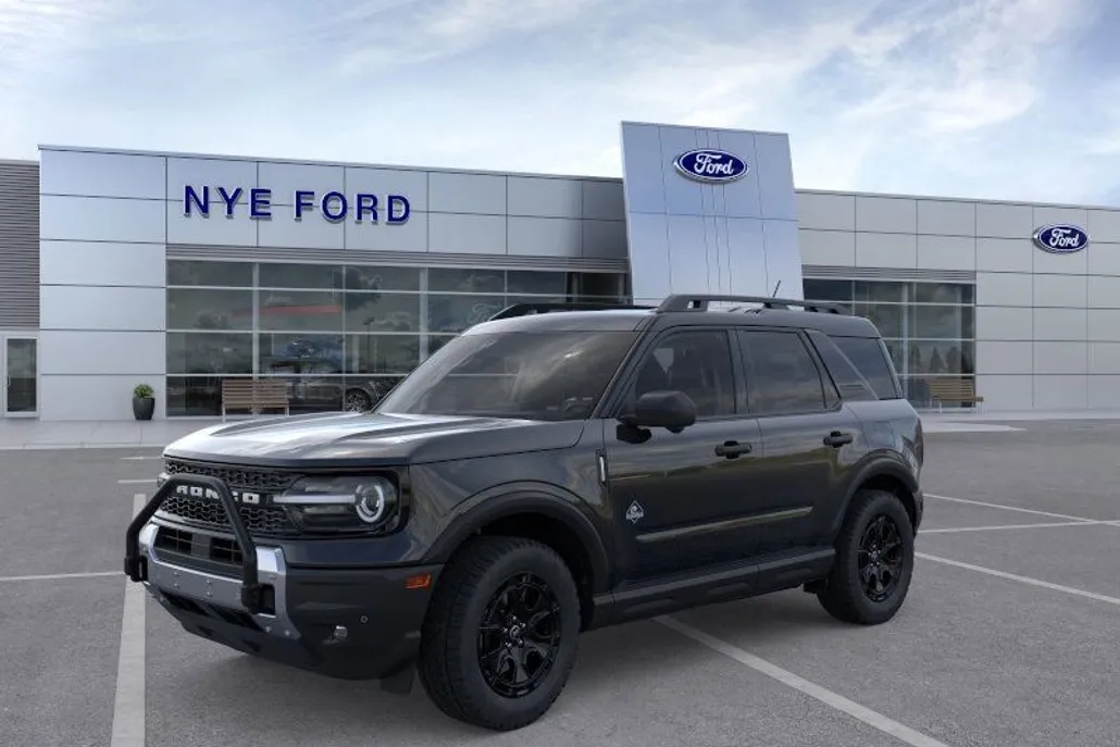 2025 Ford Bronco Sport Outer Banks photo 1