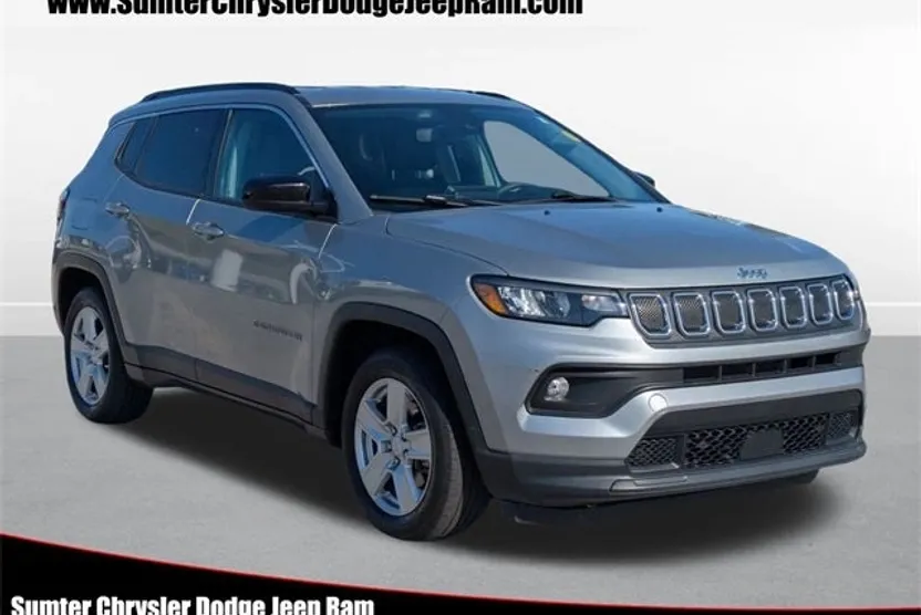 2022 Jeep Compass North Edition Latitude photo 1