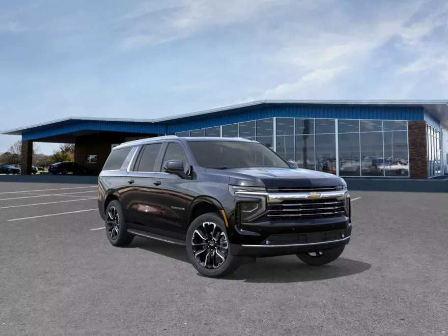 2025 Chevrolet Suburban LT photo 1