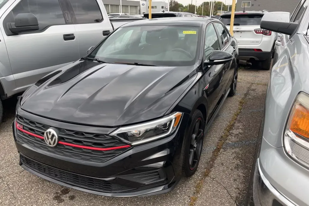 2020 Volkswagen Jetta GLI 2.0T S photo 1