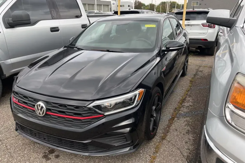 2020 Volkswagen Jetta GLI 2.0T S photo 1
