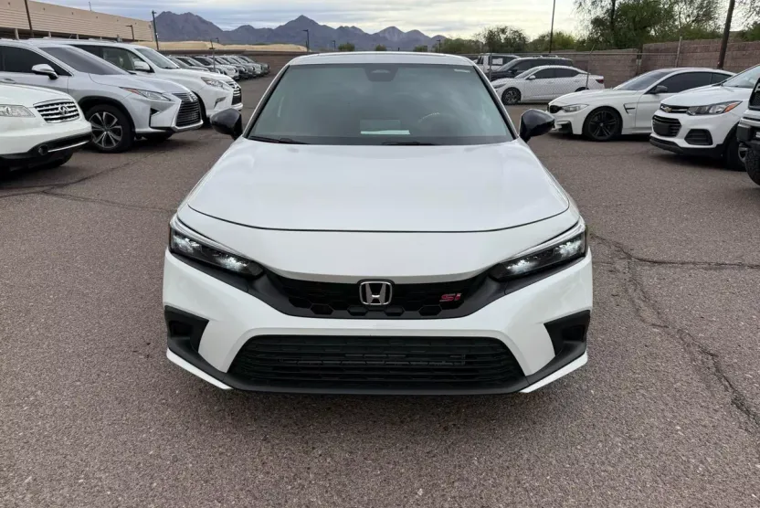 2023 Honda Civic Si photo 1