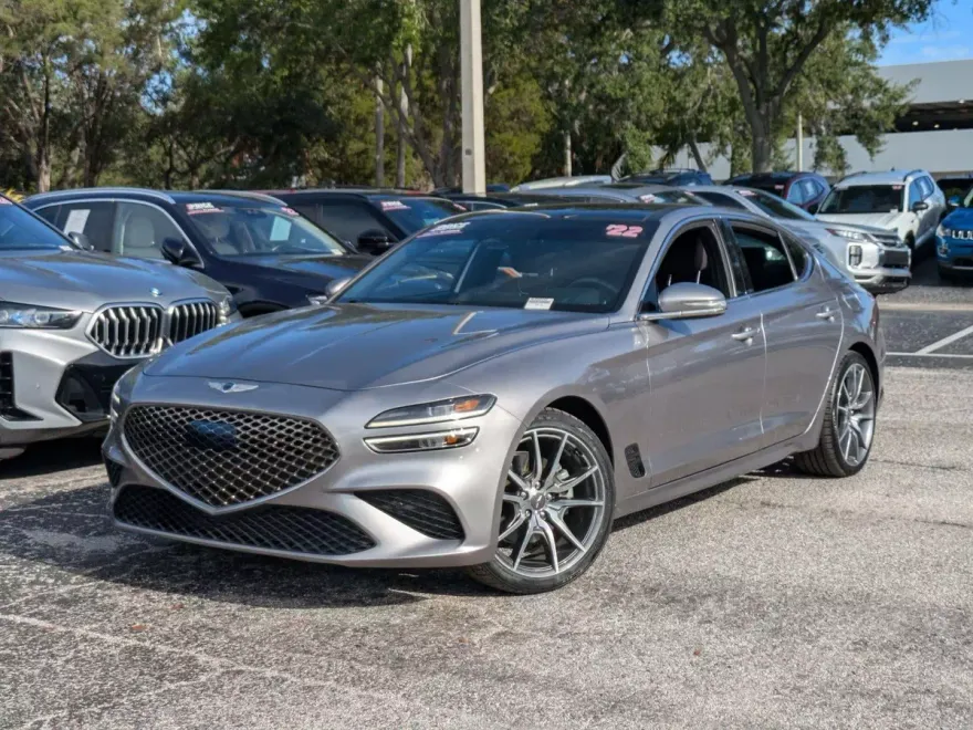 2022 Genesis G70 2.0T photo 1