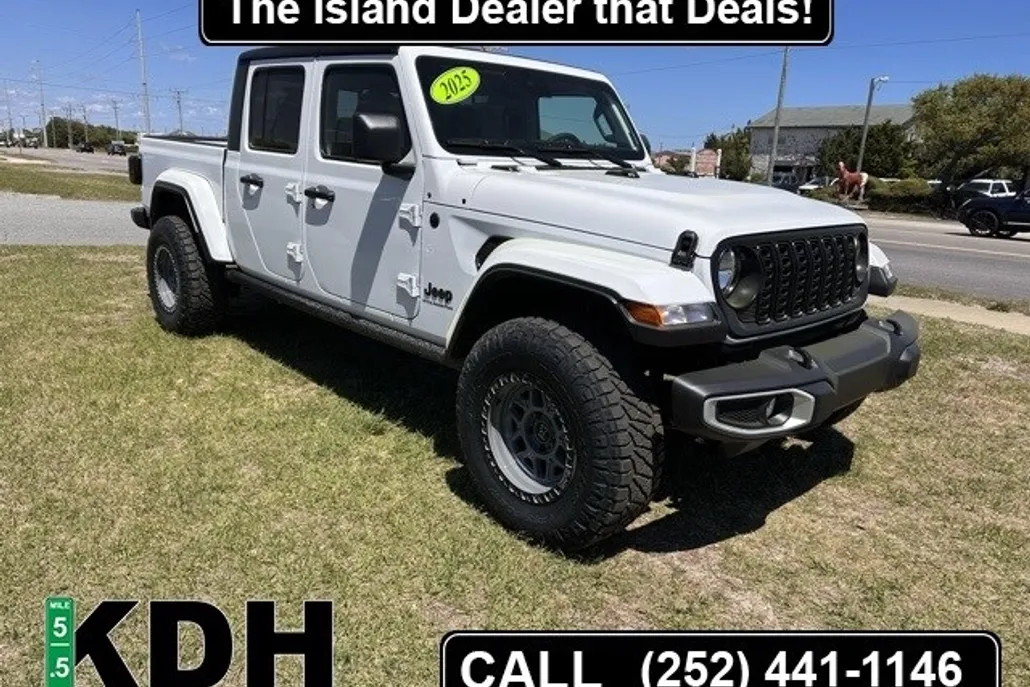2025 Jeep Gladiator Sport S photo 1