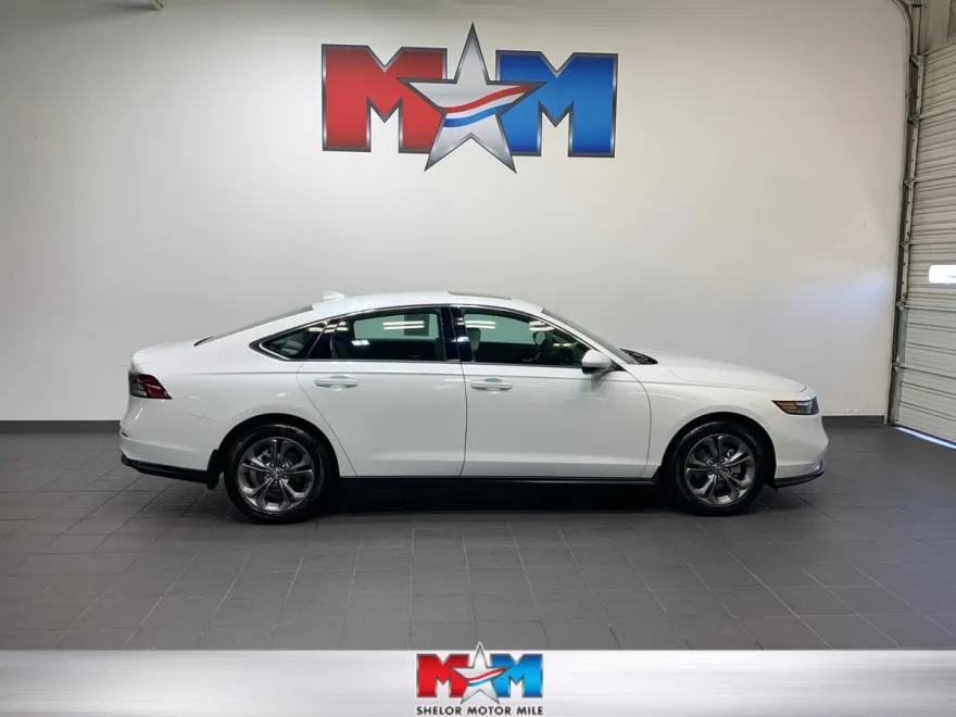 2024 Honda Accord EX photo 1