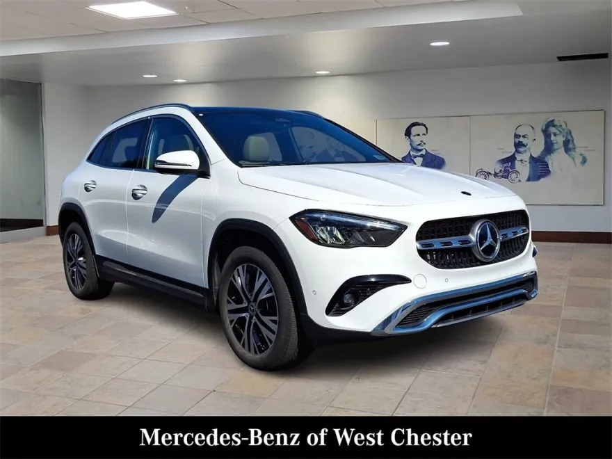 2025 Mercedes Benz GLA 250 4MATIC photo 1