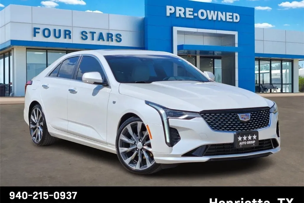 2024 Cadillac CT4 Luxury photo 1